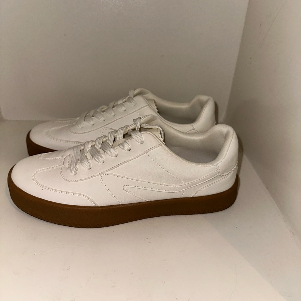 White DV by Dolce Vita Solina Sneaker
